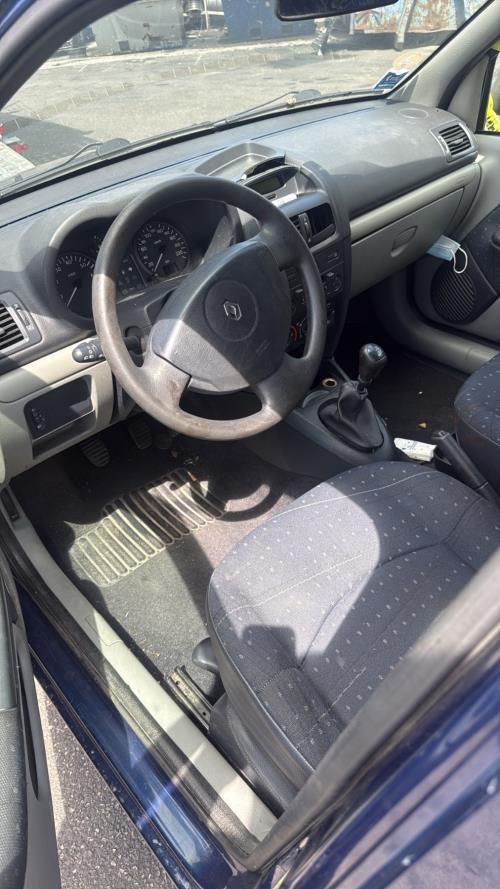 Verin de coffre RENAULT CLIO 2 PHASE 2 Essence - Image 8