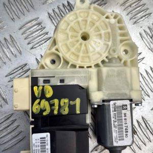Moteur leve vitre avant droit CITROEN C4 1 PHASE 1 Essence - Image 1