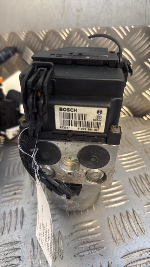 Bloc ABS (freins anti-blocage) RENAULT CLIO 2 PHASE 2 Essence - Image 3