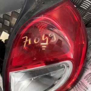 Feu arriere principal droit (feux) RENAULT CLIO 3 PHASE 1 Diesel - Image 1