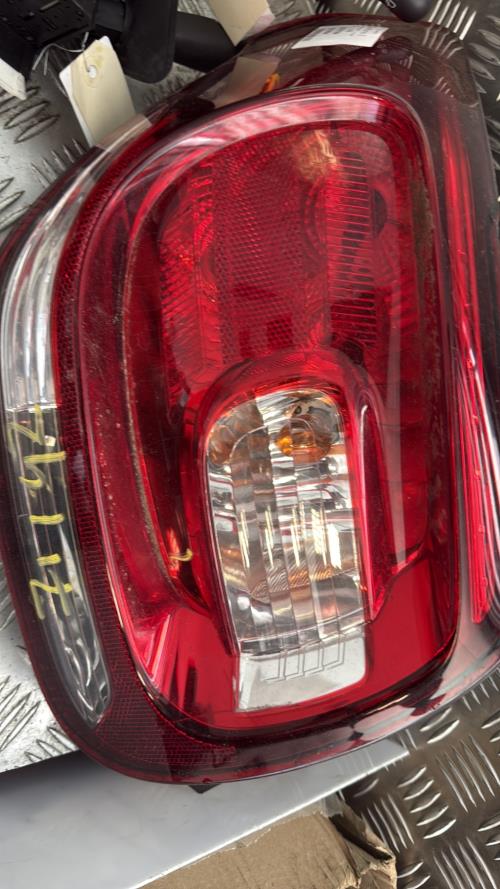 Feu arriere principal gauche (feux) CITROEN DS3 PHASE 1 Diesel - Image 2