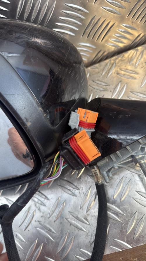 Retroviseur gauche PEUGEOT 508 1 SW PHASE 2 BREAK Diesel - Image 3