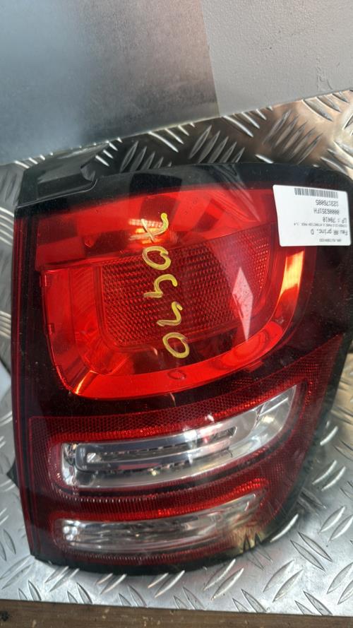 Feu arriere principal droit (feux) CITROEN C3 2 PHASE 2 - Image 2