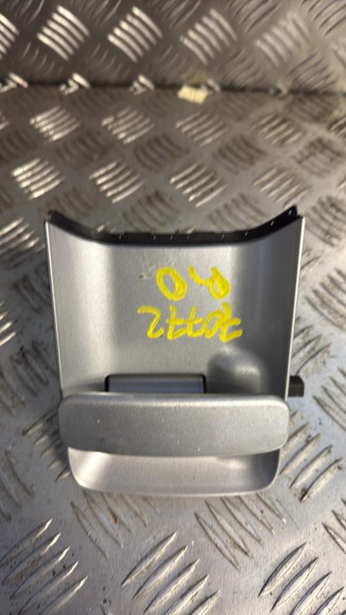 Poignee porte laterale droit PEUGEOT PARTNER 1 PHASE 2 Diesel - Image 2