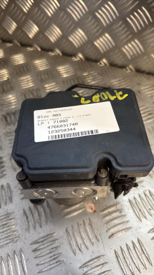 Bloc ABS (freins anti-blocage) RENAULT KANGOO 2 PHASE 2 Diesel - Image 1