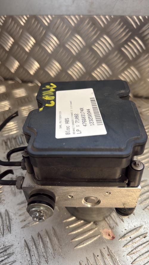Bloc ABS (freins anti-blocage) RENAULT KANGOO 2 PHASE 2 Diesel - Image 2