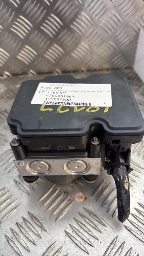 Bloc ABS (freins anti-blocage) RENAULT CLIO 4 PHASE 2 Diesel - Image 3