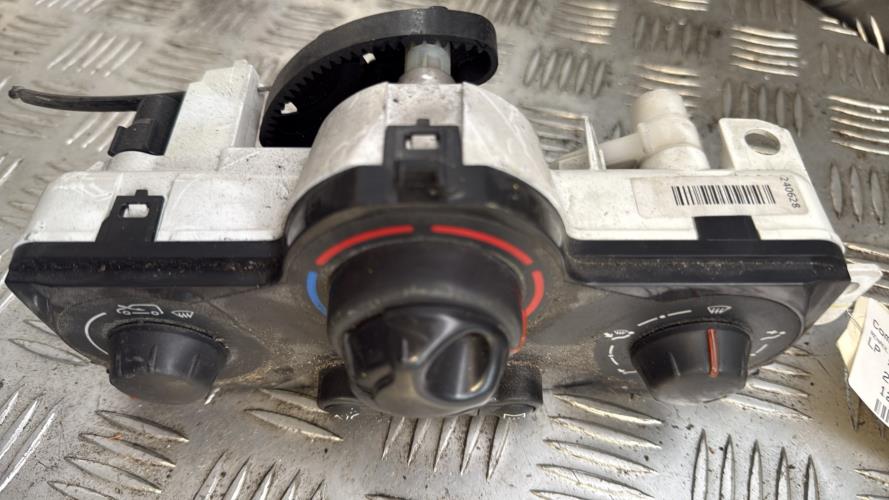 Commande chauffage RENAULT KANGOO 2 PHASE 2 Diesel - Image 5