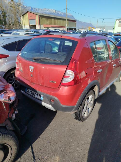 Porte avant droit DACIA SANDERO 1 Diesel - Image 1