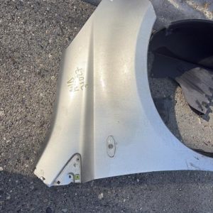 Aile avant droit NISSAN NOTE 1 PHASE 2 Diesel - Image 1