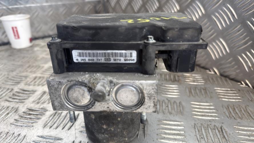 Bloc ABS (freins anti-blocage) NISSAN NV400 Diesel - Image 2