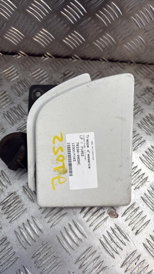 Trappe d'essence NISSAN NV400 Diesel - Image 4