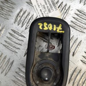 Commande retroviseurs NISSAN NV400 Diesel - Image 1