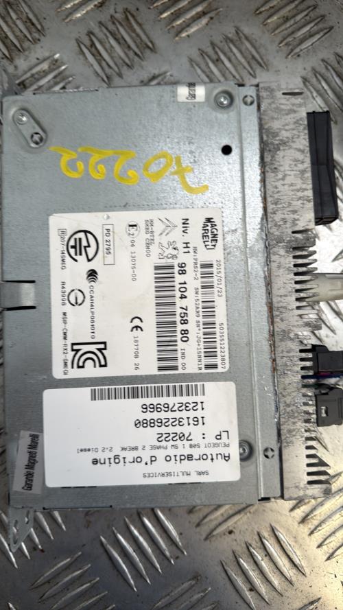 Autoradio d'origine PEUGEOT 508 1 SW PHASE 2 BREAK Diesel - Image 1