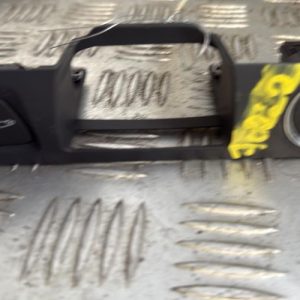 Bouton de demarrage PEUGEOT 508 1 SW PHASE 2 BREAK Diesel - Image 1