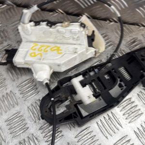 Serrure avant droit PEUGEOT 508 1 SW PHASE 2 BREAK Diesel - Image 1