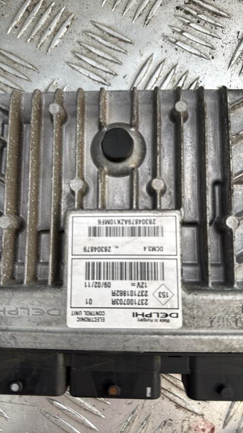 Calculateur moteur DACIA SANDERO 1 Diesel - Image 3