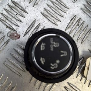 Bouton/Interrupteur PEUGEOT 3008 1 PHASE 1 Diesel - Image 1