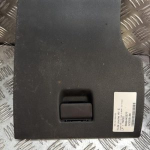 Vide poche avant gauche PEUGEOT 508 1 SW PHASE 2 BREAK Diesel - Image 1