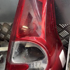 Feu arriere principal droit (feux) DACIA SANDERO 1 Diesel - Image 1