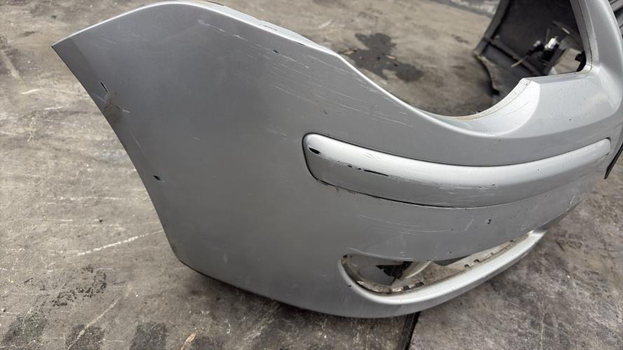 Pare choc avant VOLKSWAGEN POLO 4 PHASE 2 Diesel - Image 4