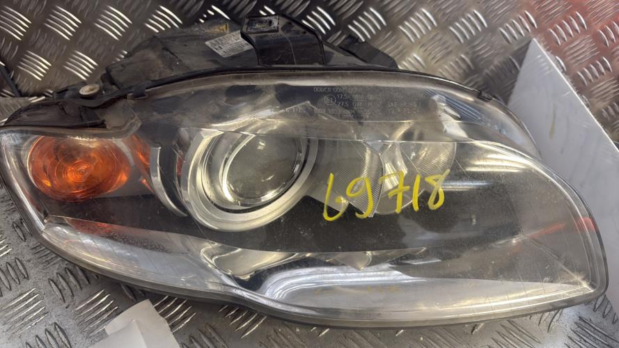 Optique avant principal droit (feux)(phare) AUDI A4 1 AVANT PHASE 1 BREAK Diesel - Image 3