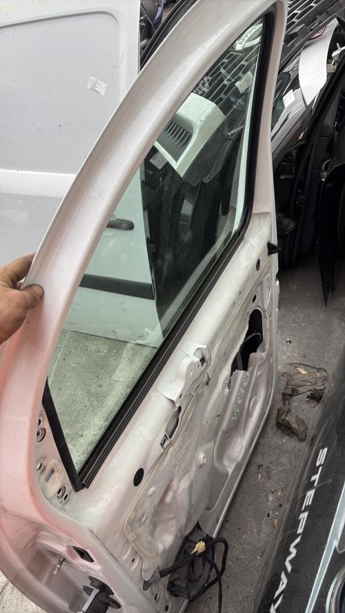 Porte avant droit RENAULT KANGOO 2 PHASE 2 Diesel - Image 3