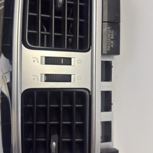 Aerateur tableau de bord VOLKSWAGEN POLO 5 PHASE 1 Essence - Image 1