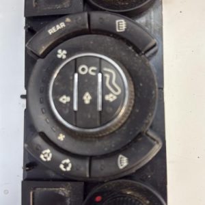 Commande chauffage PEUGEOT 5008 1 PHASE 1 Diesel - Image 1