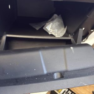 Boite a gants RENAULT CLIO 5 PHASE 1 Essence - Image 1