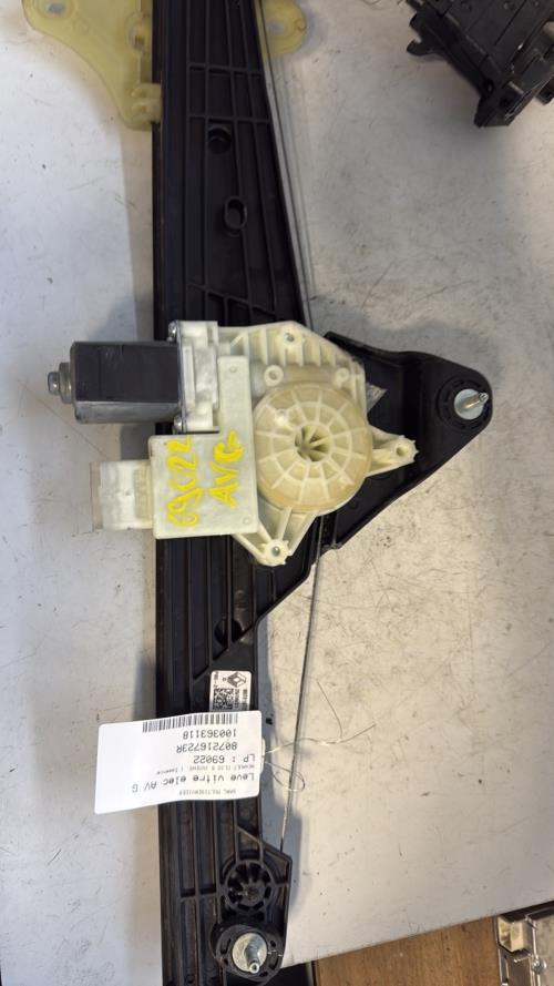 Leve vitre electrique avant gauche RENAULT CLIO 5 PHASE 1 Essence - Image 1