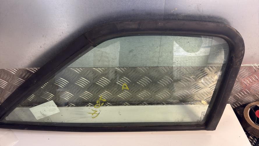 Custode avant droit (porte) NISSAN NV400 Diesel - Image 2