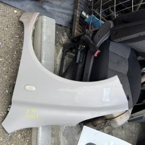 Aile avant gauche NISSAN MICRA 3 PHASE 3 Diesel - Image 1