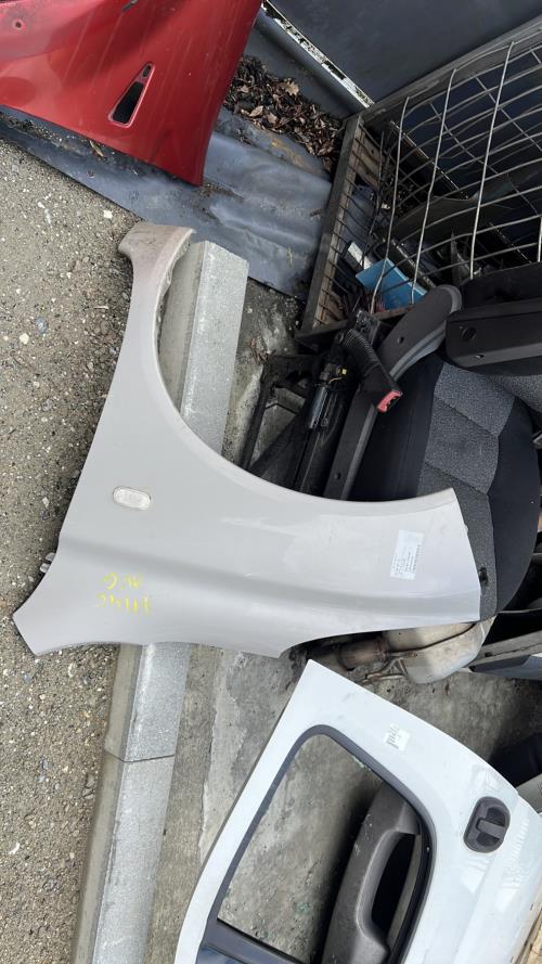 Aile avant gauche NISSAN MICRA 3 PHASE 3 Diesel - Image 4