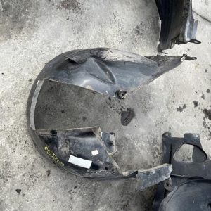 Pare boue avant droit DACIA SANDERO 1 Diesel - Image 1