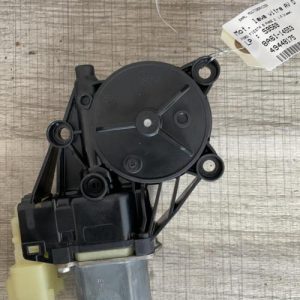 Moteur leve vitre avant droit FORD FIESTA 6 PHASE 2 Diesel - Image 1