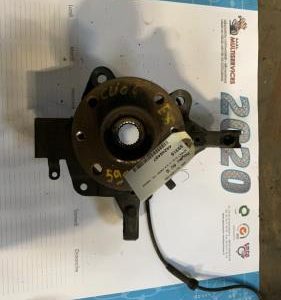 Moyeu avant gauche RENAULT CLIO 4 PHASE 1 Essence - Image 1