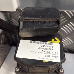 Bloc ABS (freins anti-blocage) PEUGEOT 307 PHASE 1 BREAK Diesel - Image 1