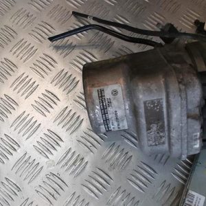 Pompe de direction VOLKSWAGEN POLO 4 PHASE 2 Diesel - Image 1