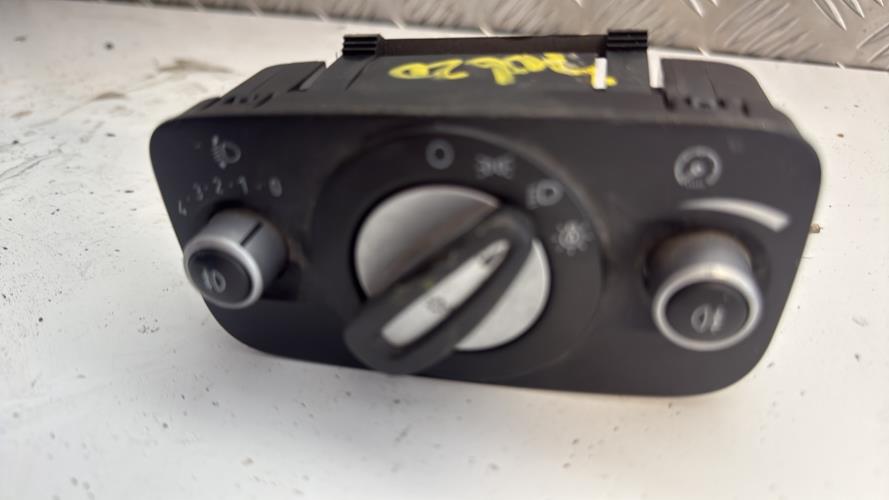 Commande de phare FORD S-MAX 1 PHASE 2 Diesel - Image 1