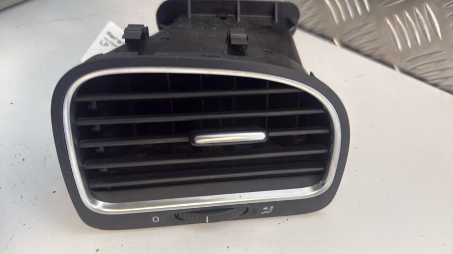 Aerateur tableau de bord avant droit VOLKSWAGEN GOLF 6 Essence - Image 3