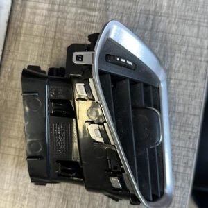 Aerateur tableau de bord avant gauche CITROEN DS4 PHASE 1 Diesel - Image 1