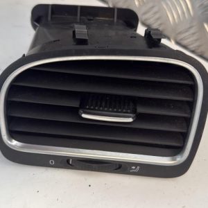 Aerateur tableau de bord avant gauche VOLKSWAGEN GOLF 6 Diesel - Image 1