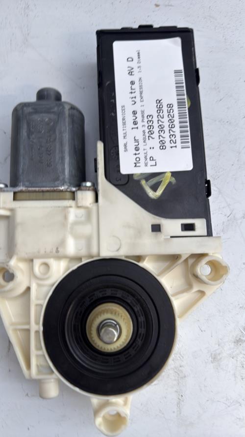 Moteur leve vitre avant droit RENAULT LAGUNA 3 PHASE 1 Diesel - Image 4
