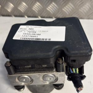 Bloc ABS (freins anti-blocage) CITROEN C3 3 PHASE 1 Essence - Image 1