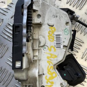 Serrure avant gauche VOLKSWAGEN POLO 5 PHASE 1 Diesel - Image 1