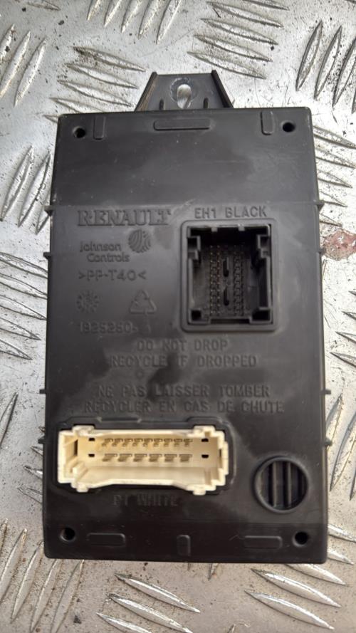 Boitier BSI DACIA SANDERO 1 Diesel - Image 1