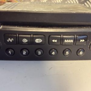 Autoradio d'origine PEUGEOT 206 PHASE 2 Diesel - Image 1
